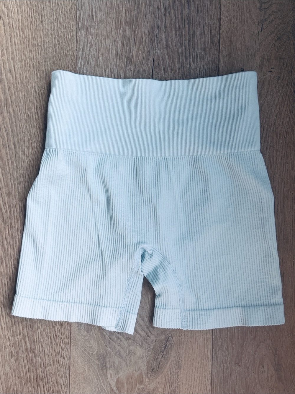 NWOT Colsie Light Sky Blue High-Waist Ribbed Biker Shorts Loungewear-Small